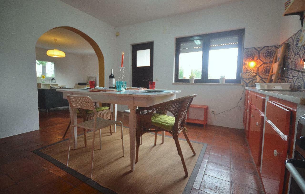 Happy Cat House - Holiday Rental Сан-Мартинью-ду-Порту Экстерьер фото